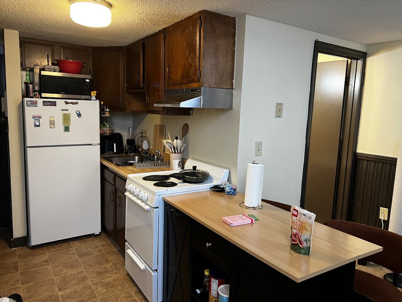 153 Main St #16 - Photo 2 of 4
