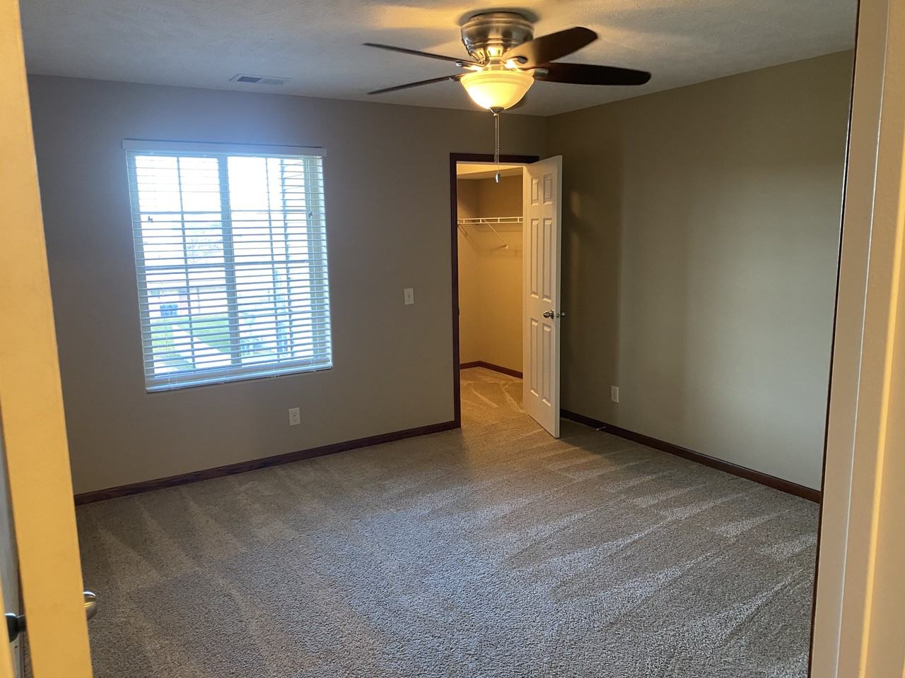 1619 E Military Ave #2301 - Photo 5 of 10