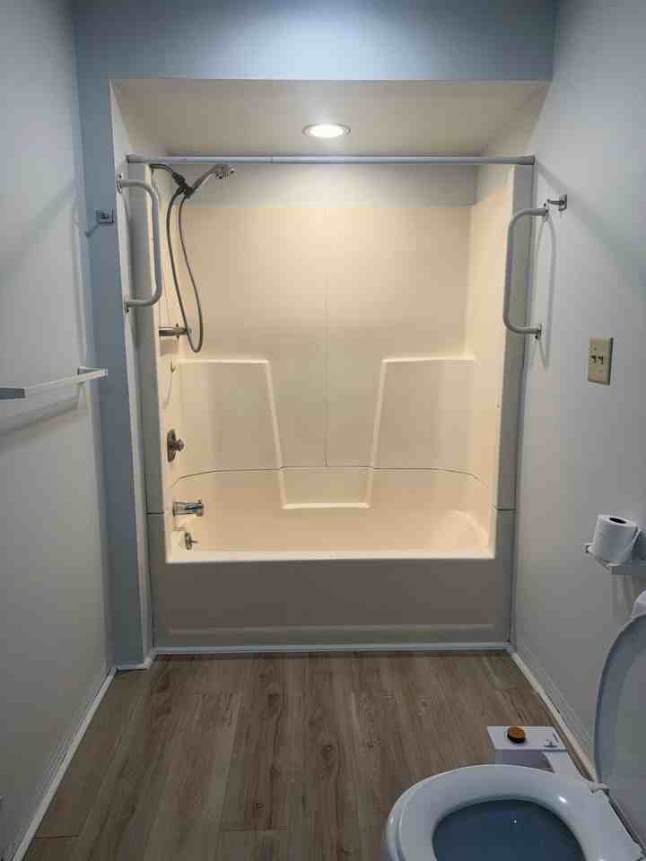 1722 Wisconsin Ave - Photo 2 of 10