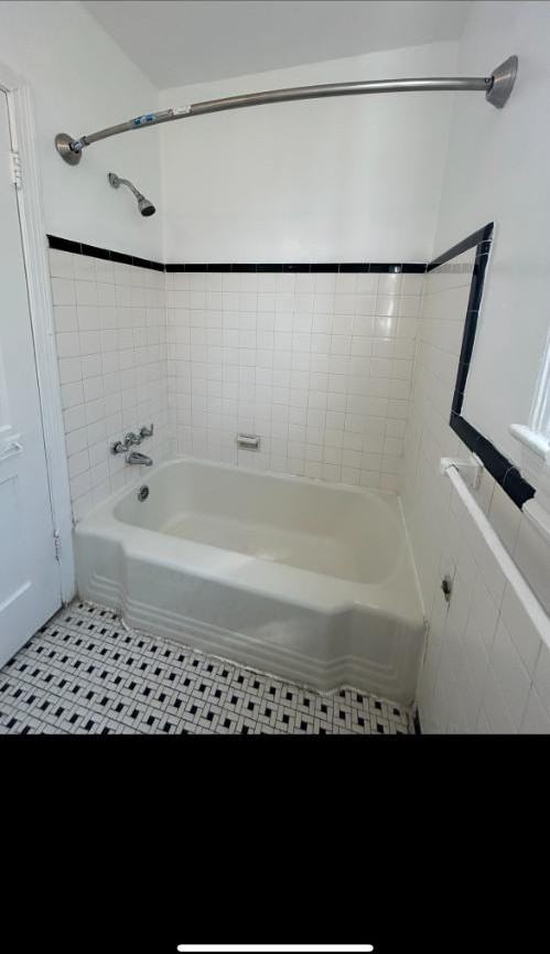 316 34th Street Southeast - Photo 6 of 10