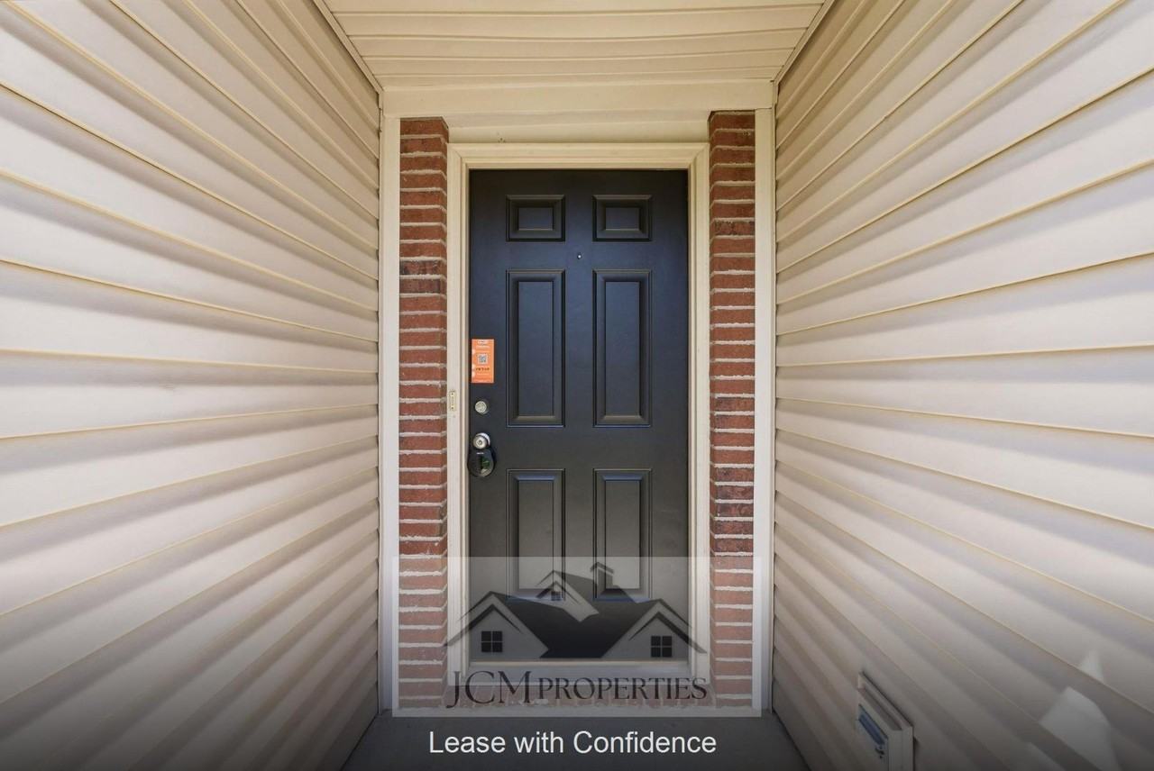 2001 Polk Ln - Photo 6 of 11