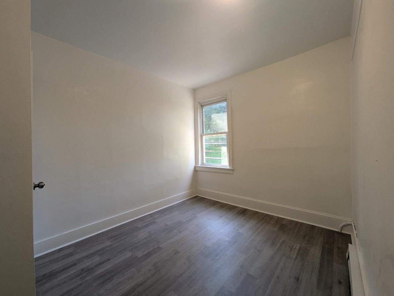 325 E Church St - Photo 7 of 10