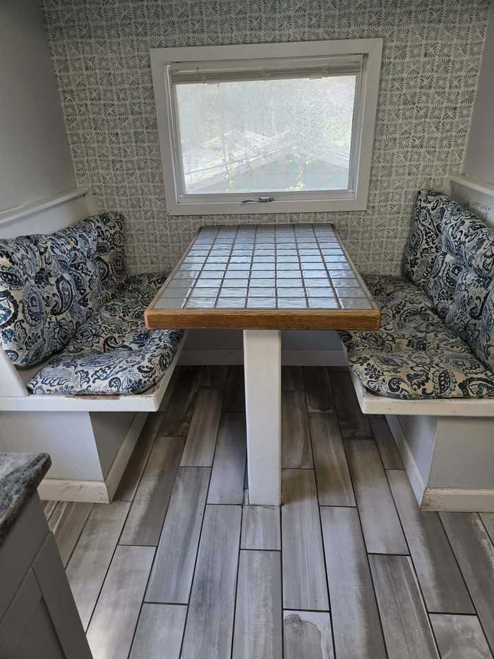 2736 Emerson Ave S #3 - Photo 4 of 15