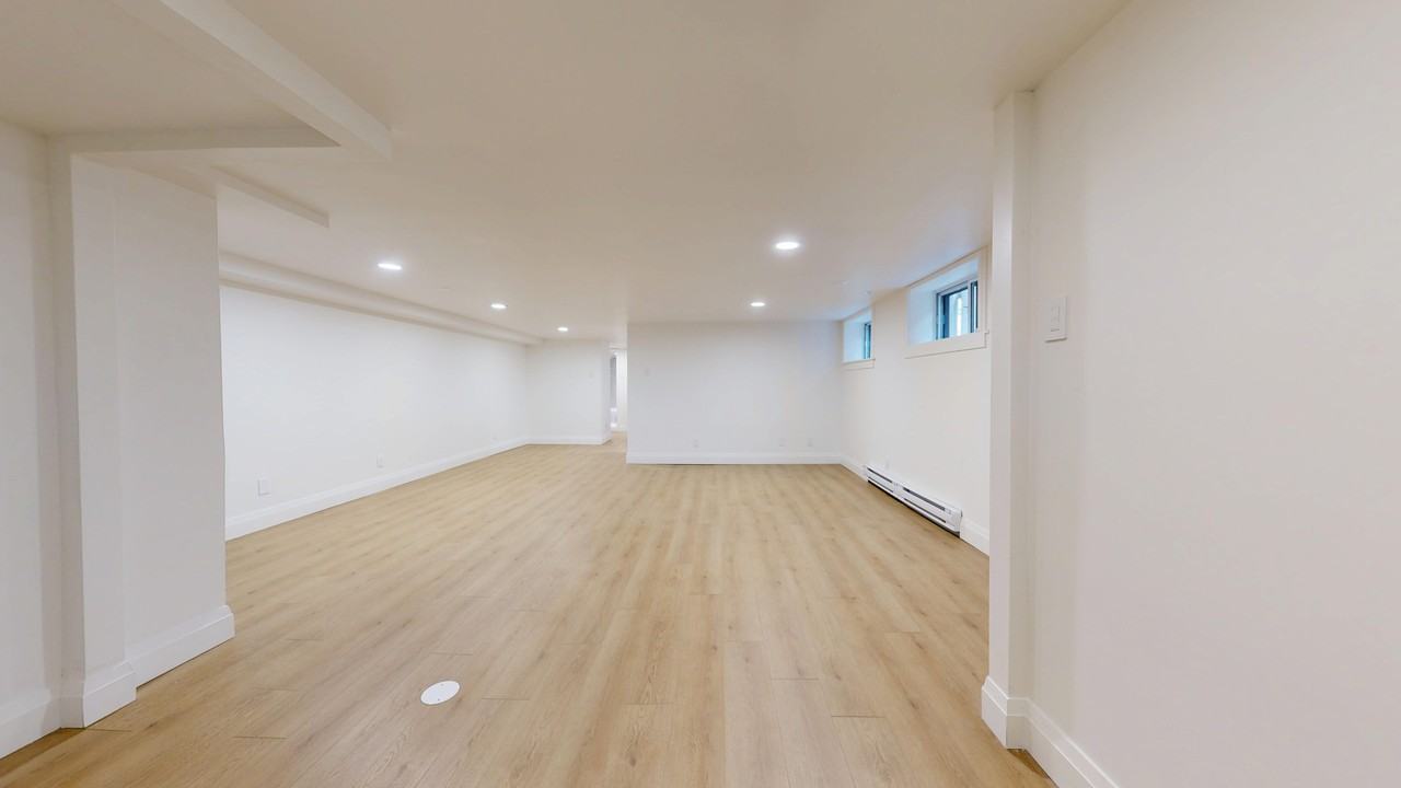 1214-1216 Avenue Road - Photo 4 of 50