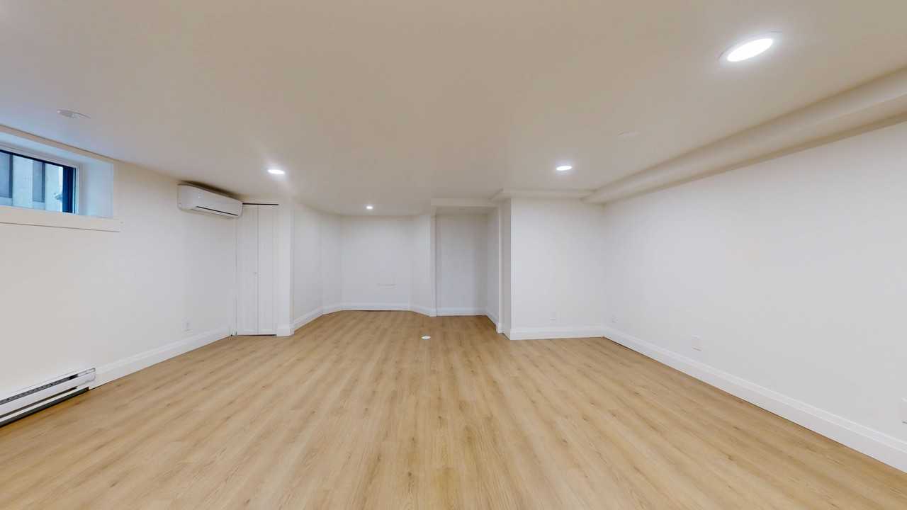 1214-1216 Avenue Road - Photo 5 of 50