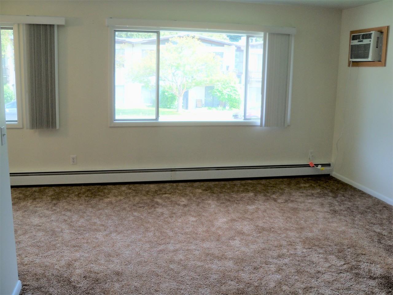 432 Lordwith - 1 #1 - Photo 2 of 9