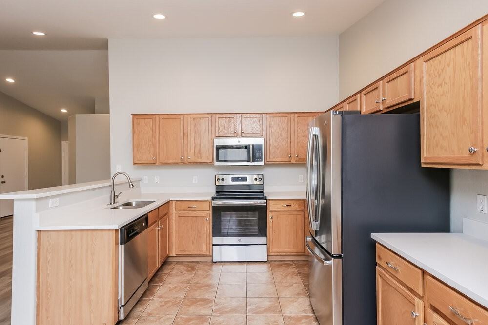 4890 E Shapinsay Dr - Photo 7 of 16