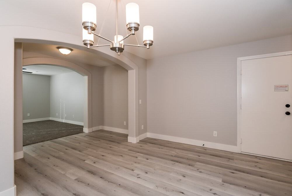 6002 Aripeka St - Photo 5 of 15