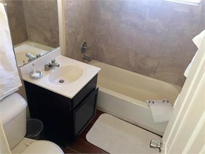 5125 Trowbridge - 6 #6 - Photo 7 of 17