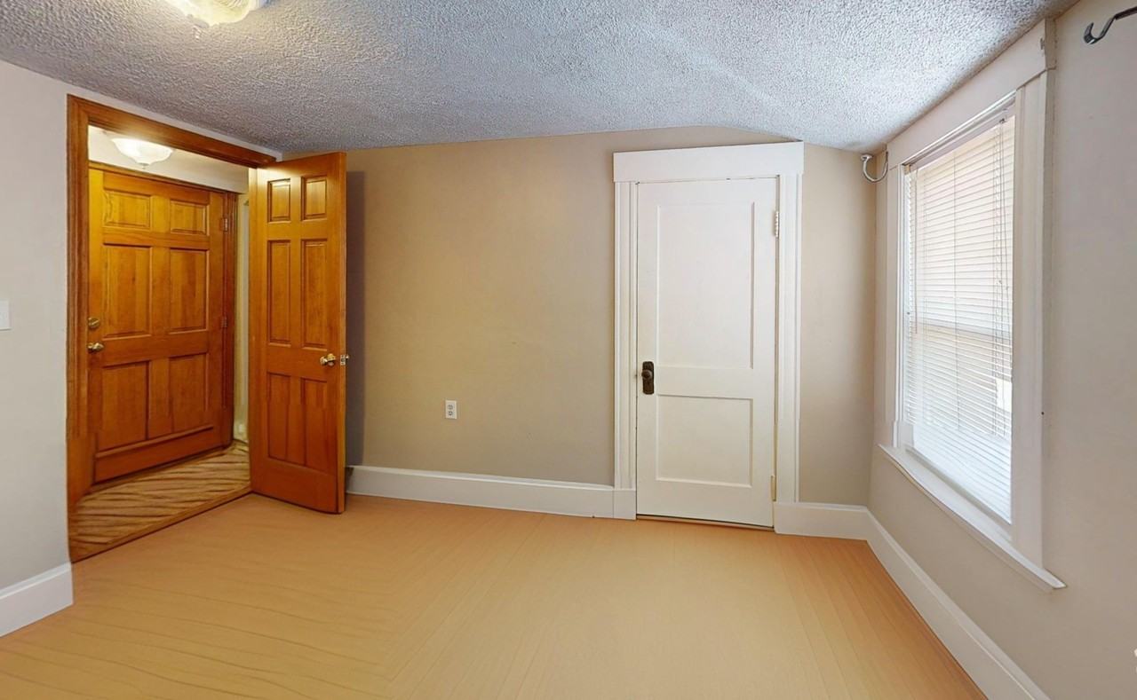 16 Templeton Pkwy #3 - Photo 2 of 6