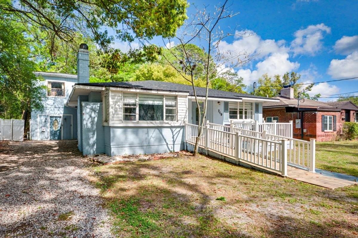 719 S Shores Rd #1 - Photo 4 of 50