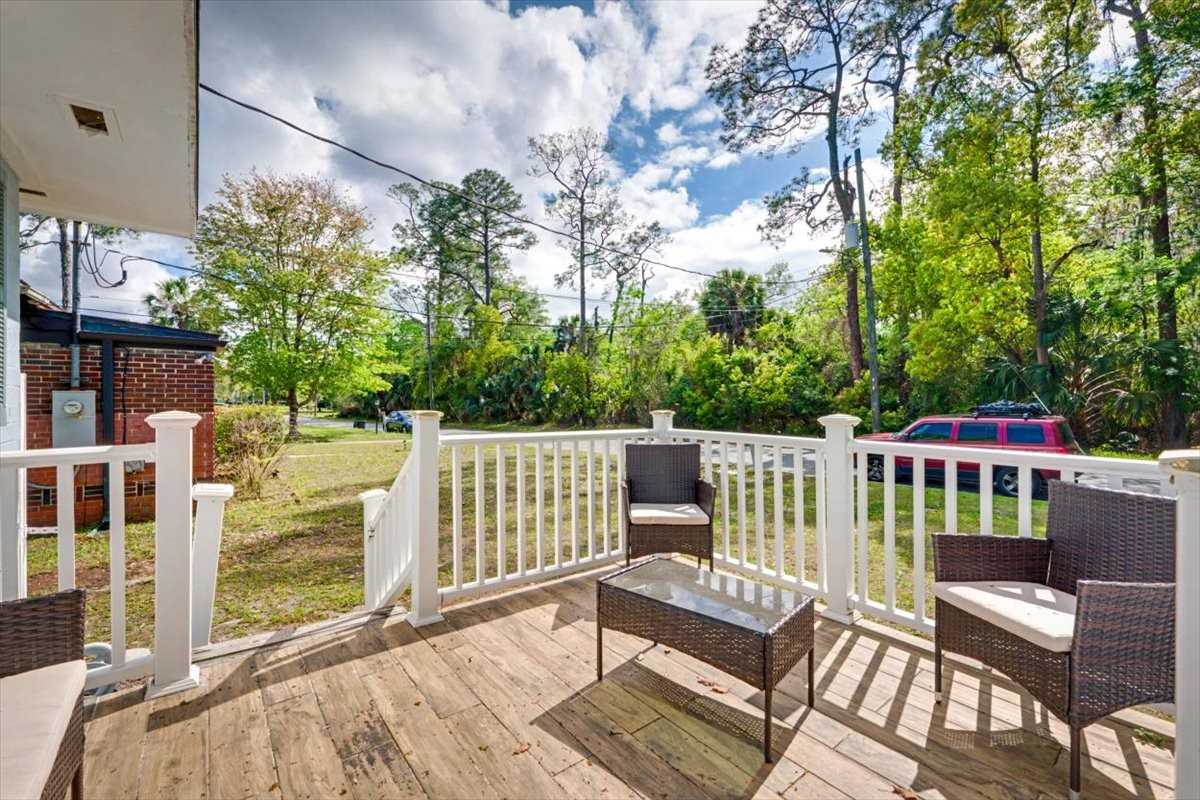 719 S Shores Rd #1 - Photo 5 of 50