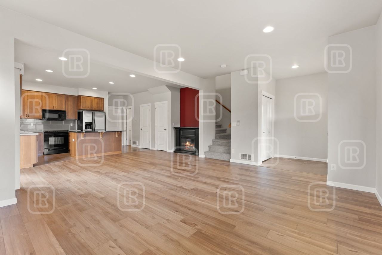 1840 N Willamette Rd #1 - Photo 5 of 25