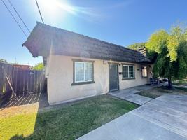 featured image of 1704 Rose Ave #1
