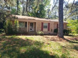 featured image of 520 N Fayetteville St #1