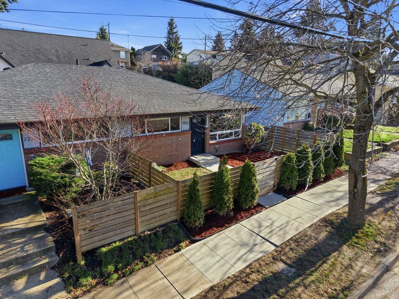 7922 9th Ave Sw #1 - Photo 4 of 33