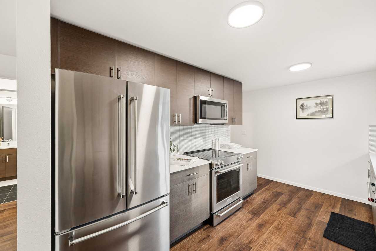 7922 9th Ave Sw #1 - Photo 3 of 35
