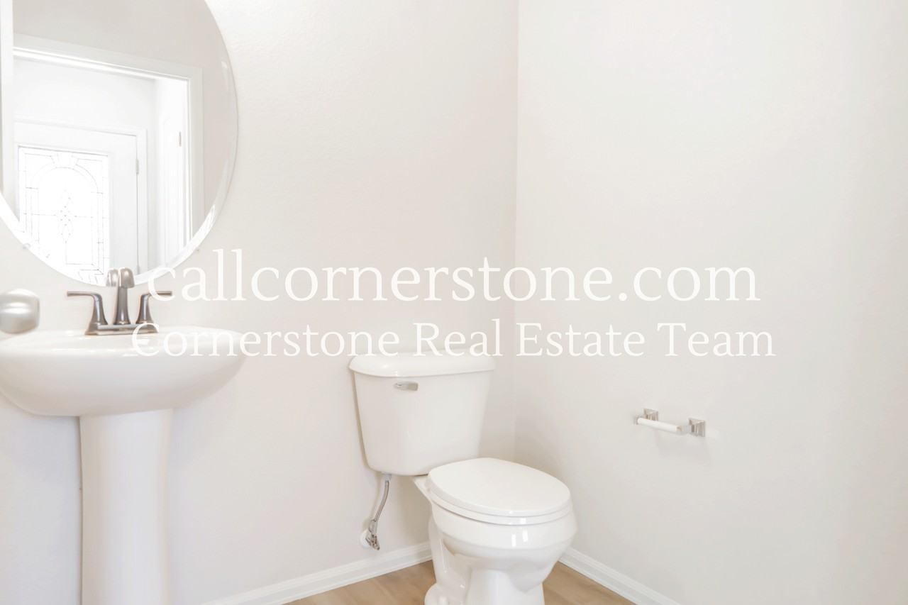 2138 Phillips Aly #1 - Photo 7 of 22