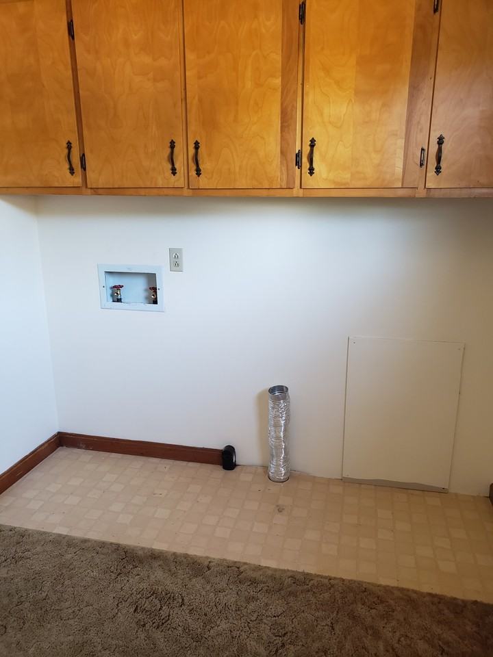 610 Bob White Ln #1 - Photo 7 of 9