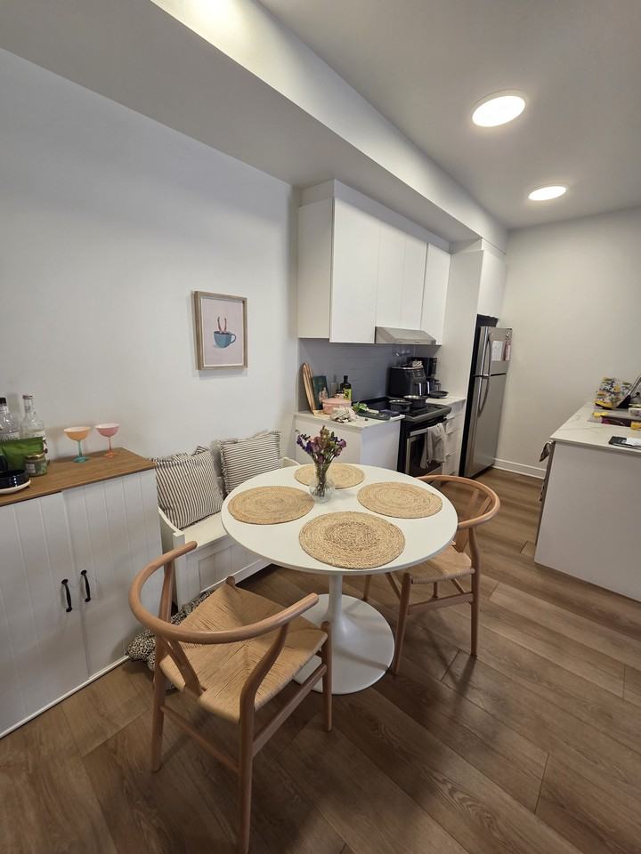505 Place Saint-Henri #206 - Photo 7 of 17