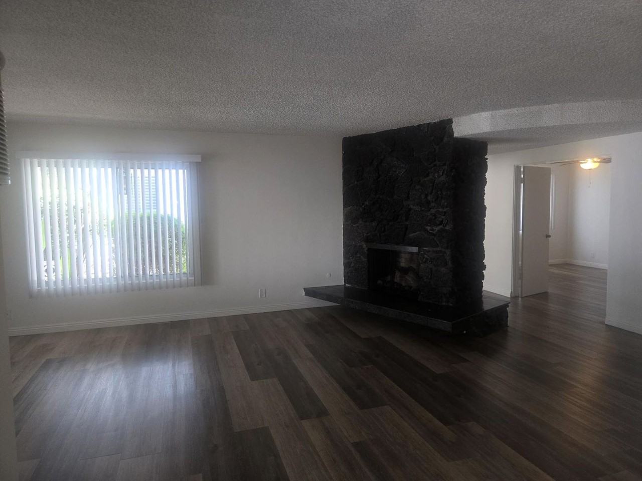 #149 - Photo 2 of 10