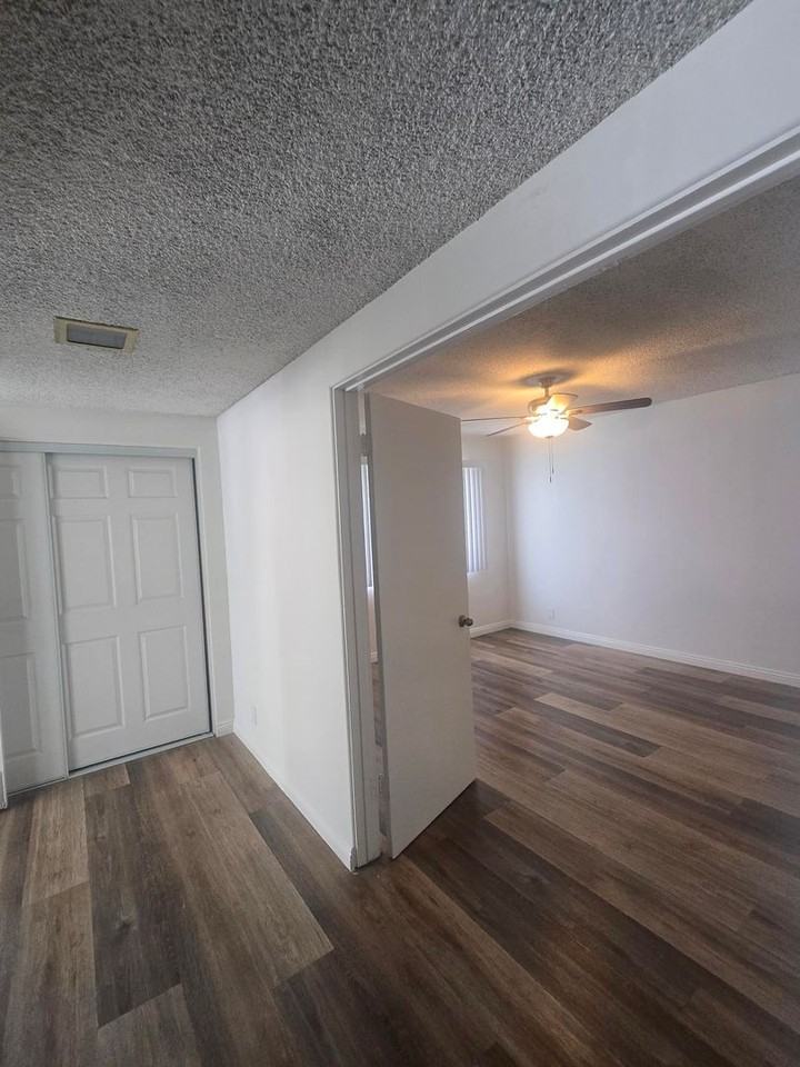 #149 - Photo 5 of 10