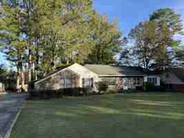 featured image of Mountainview Dr Ne #1