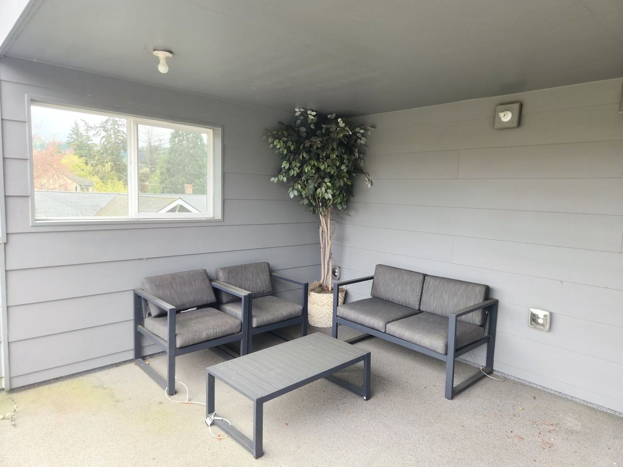 Kendal Court Apartments, 2 Bedroom, 1 Bathroom Apartments for Rent! - Photo 7 of 50