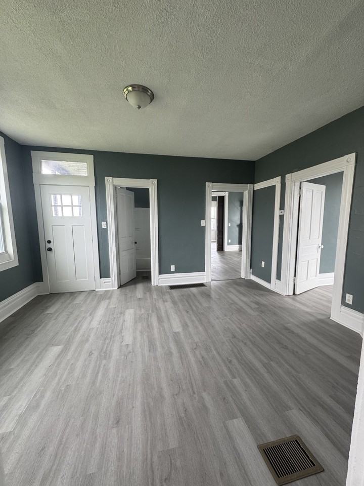 3200 Brunot Ave #1 - Photo 4 of 20
