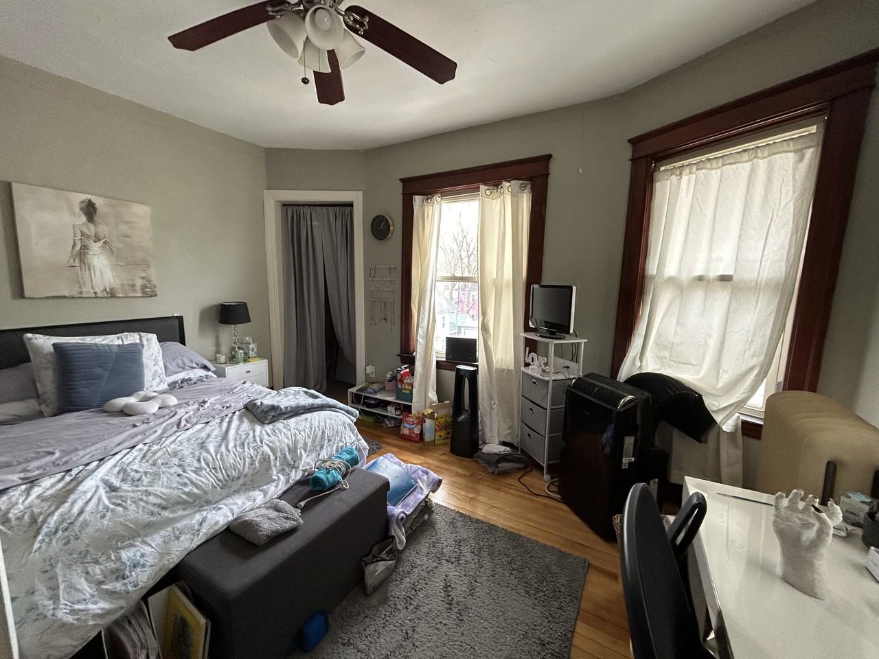 49 Beaver St #2 - Photo 3 of 12