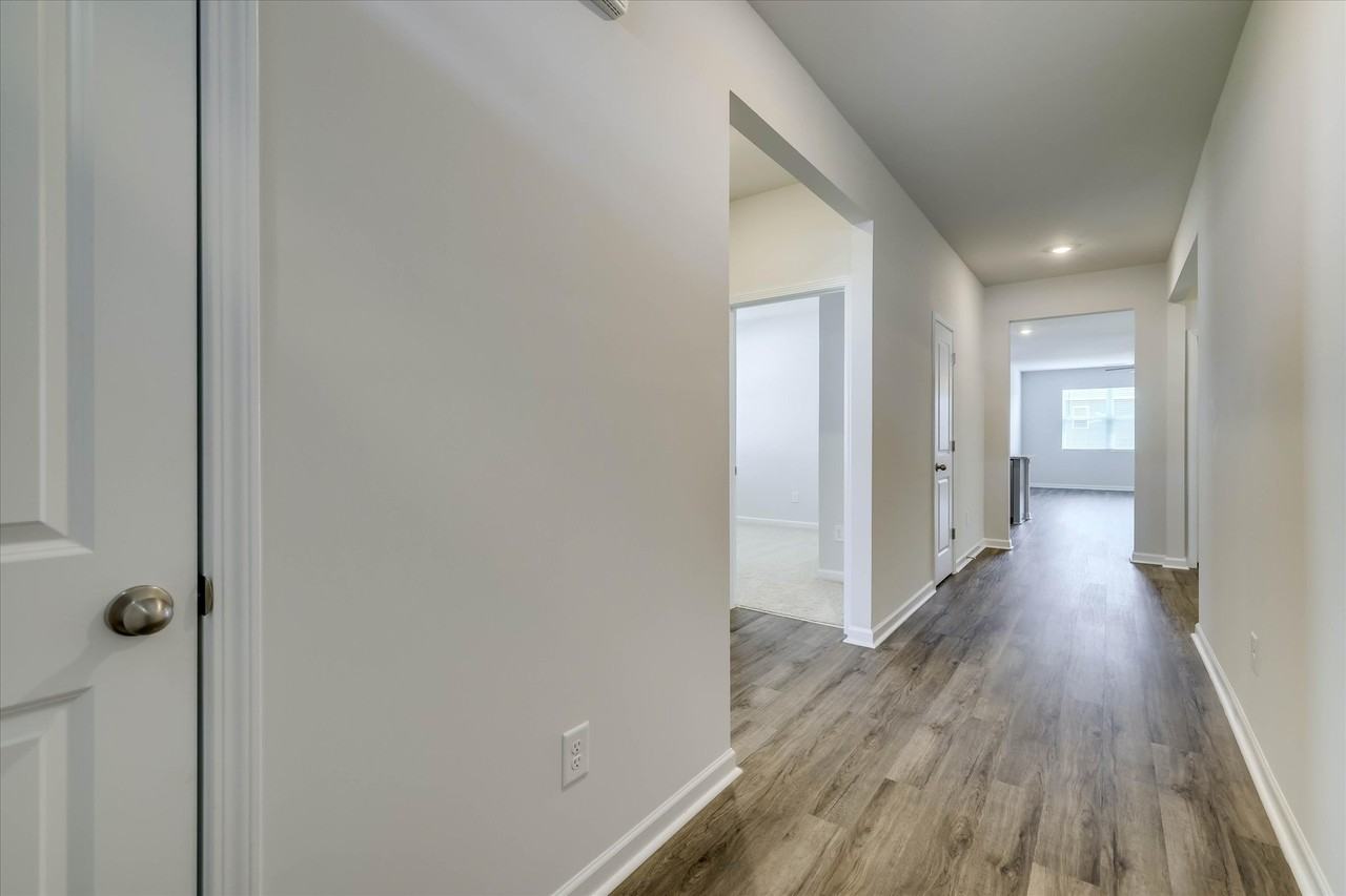 1253 Birch Cir #1 - Photo 6 of 42