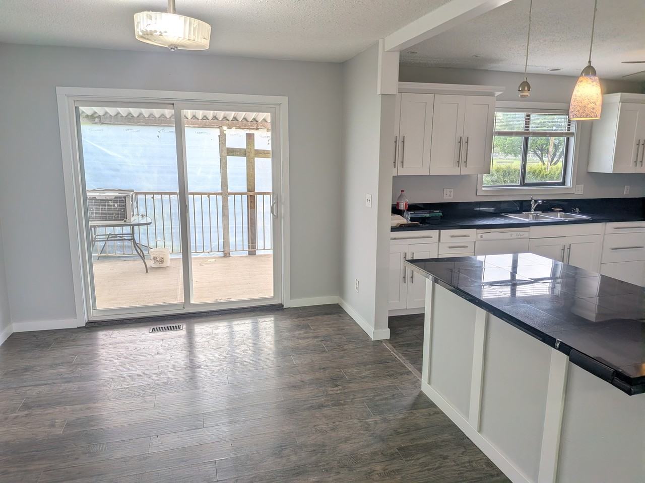 45468 Spartan Cres #Z - Photo 4 of 29