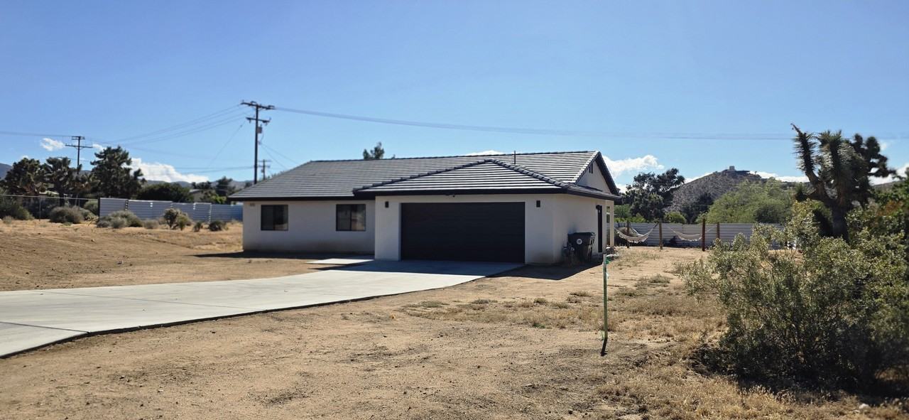 8160 Palomar Ave #1 - Photo 3 of 16