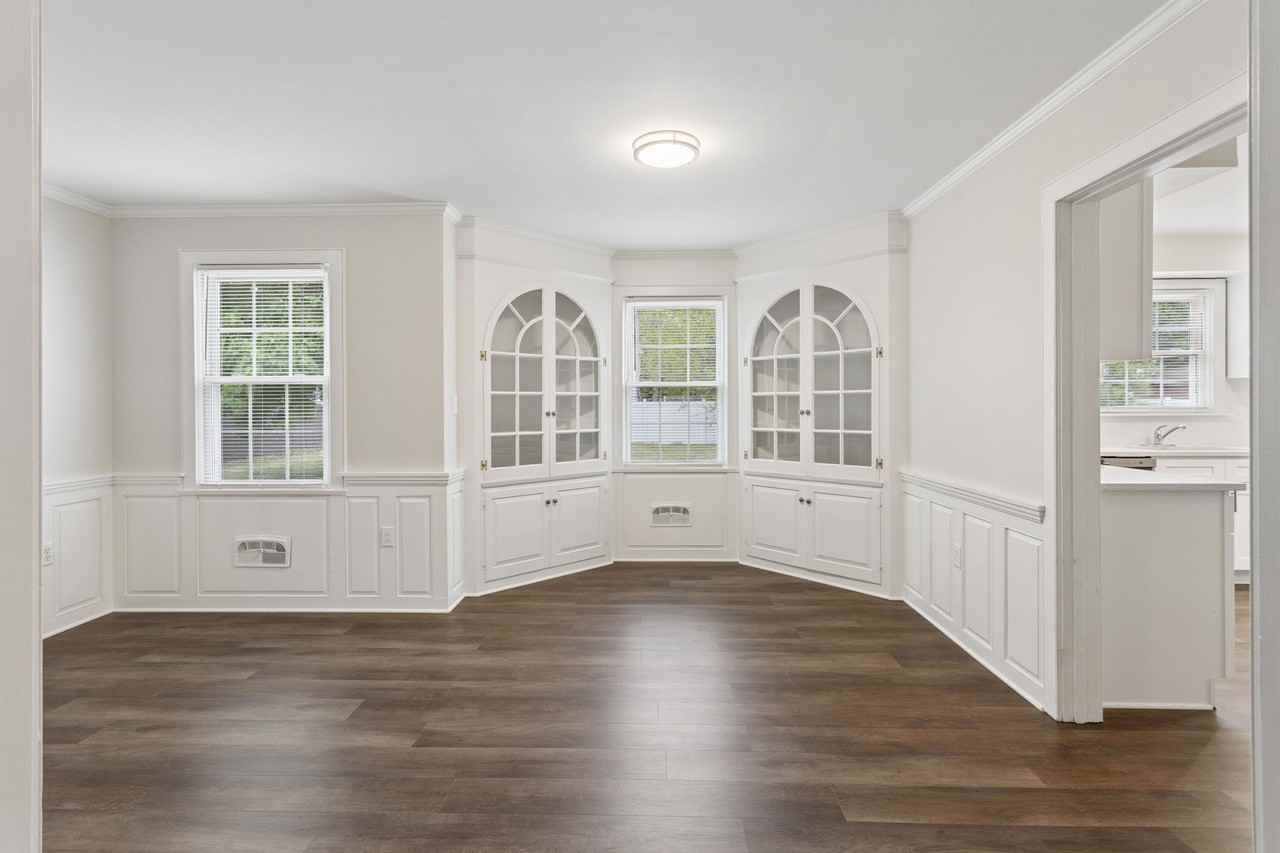 127 Bell Ave #1 - Photo 4 of 30
