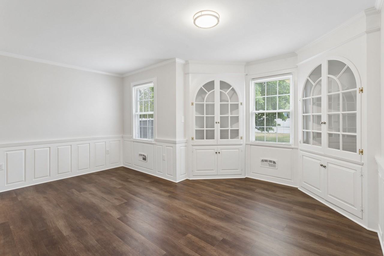 127 Bell Ave #1 - Photo 5 of 30