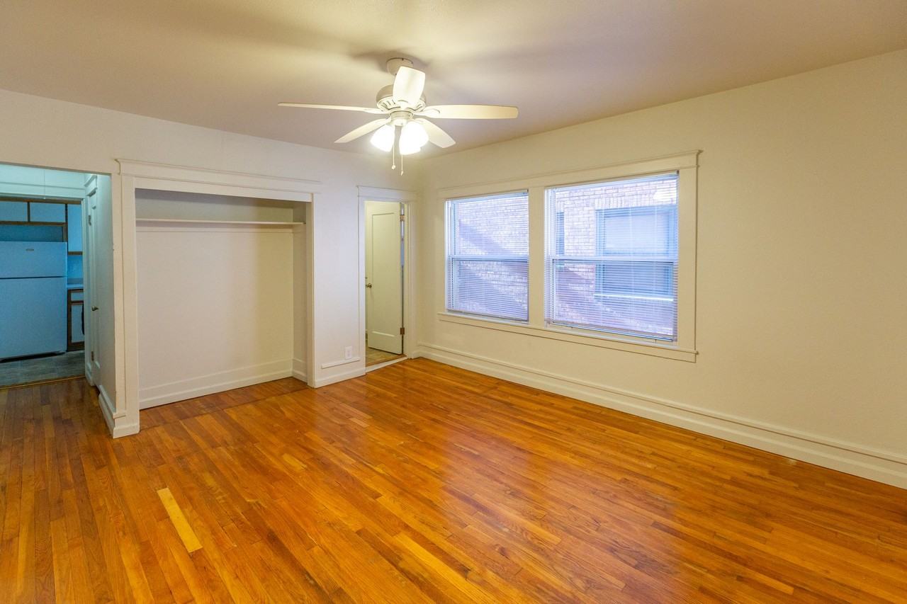 The Winston Apartments - Photo 2 of 9