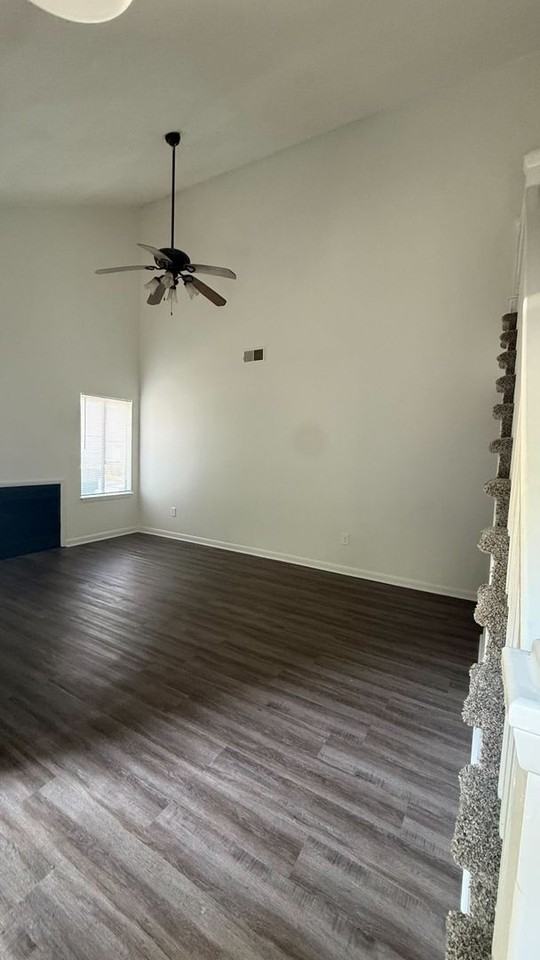 2168 Spoleto Ln E - Photo 5 of 5