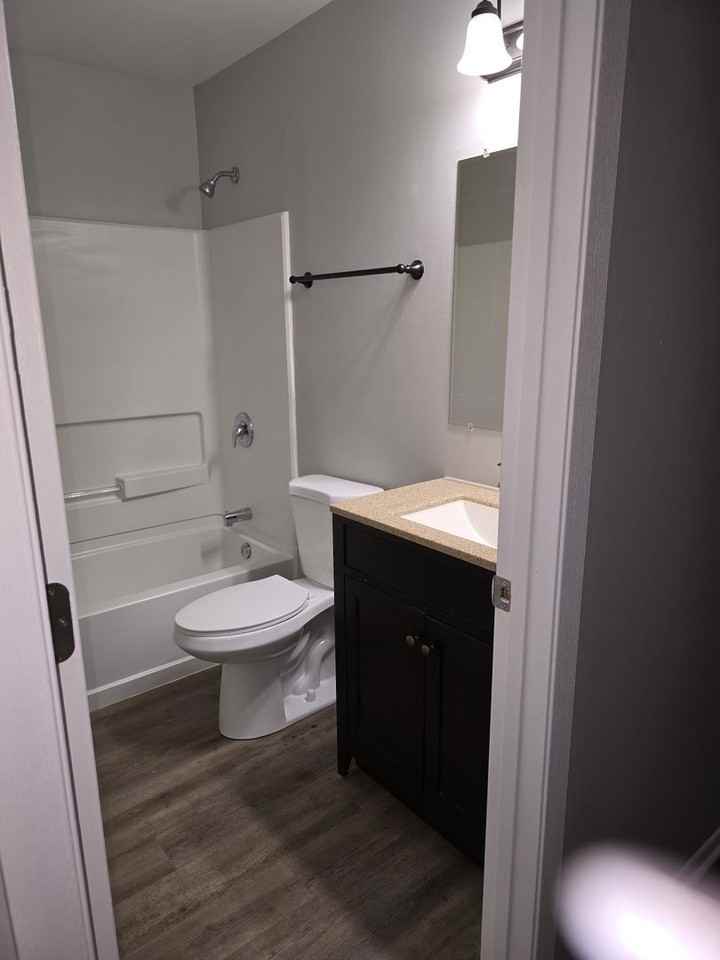 Wauconda Apartments LLC - Photo 6 of 35