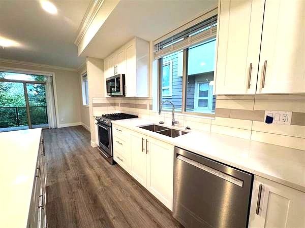 19913 70 Avenue #3 - Photo 3 of 16