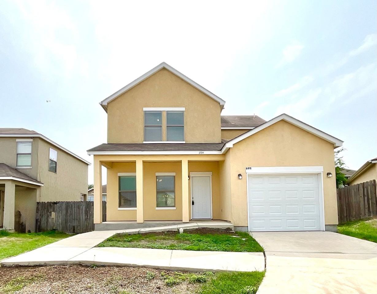 6911 Hallie Rdg - Photo 2 of 35