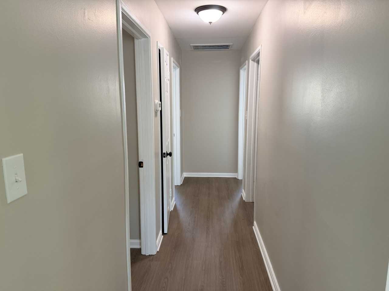 1910 Britton St #1 - Photo 4 of 9