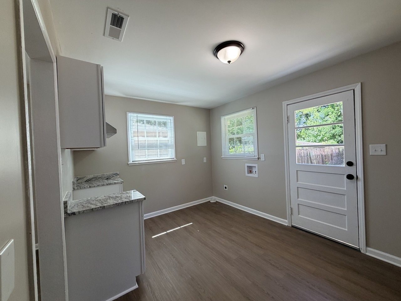 1910 Britton St #1 - Photo 7 of 9