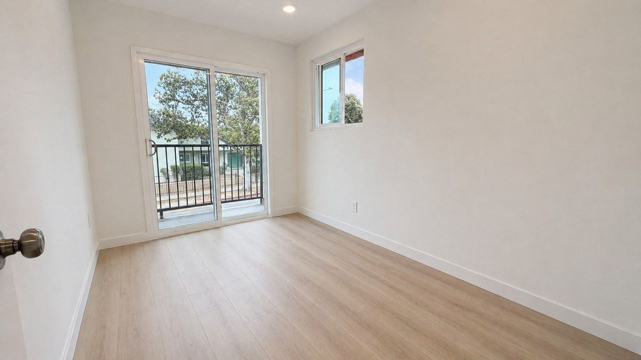 5000 W Coliseum St., LLC - Photo 4 of 16