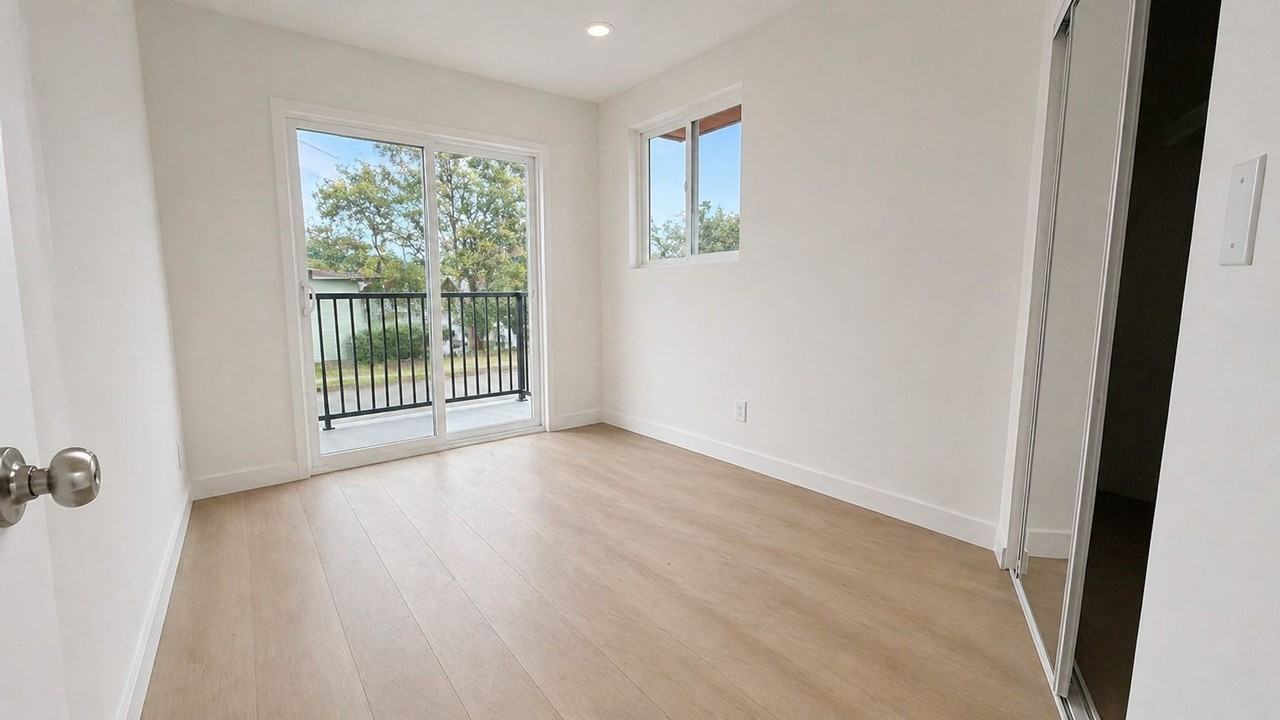 5000 W Coliseum St., LLC - Photo 5 of 16