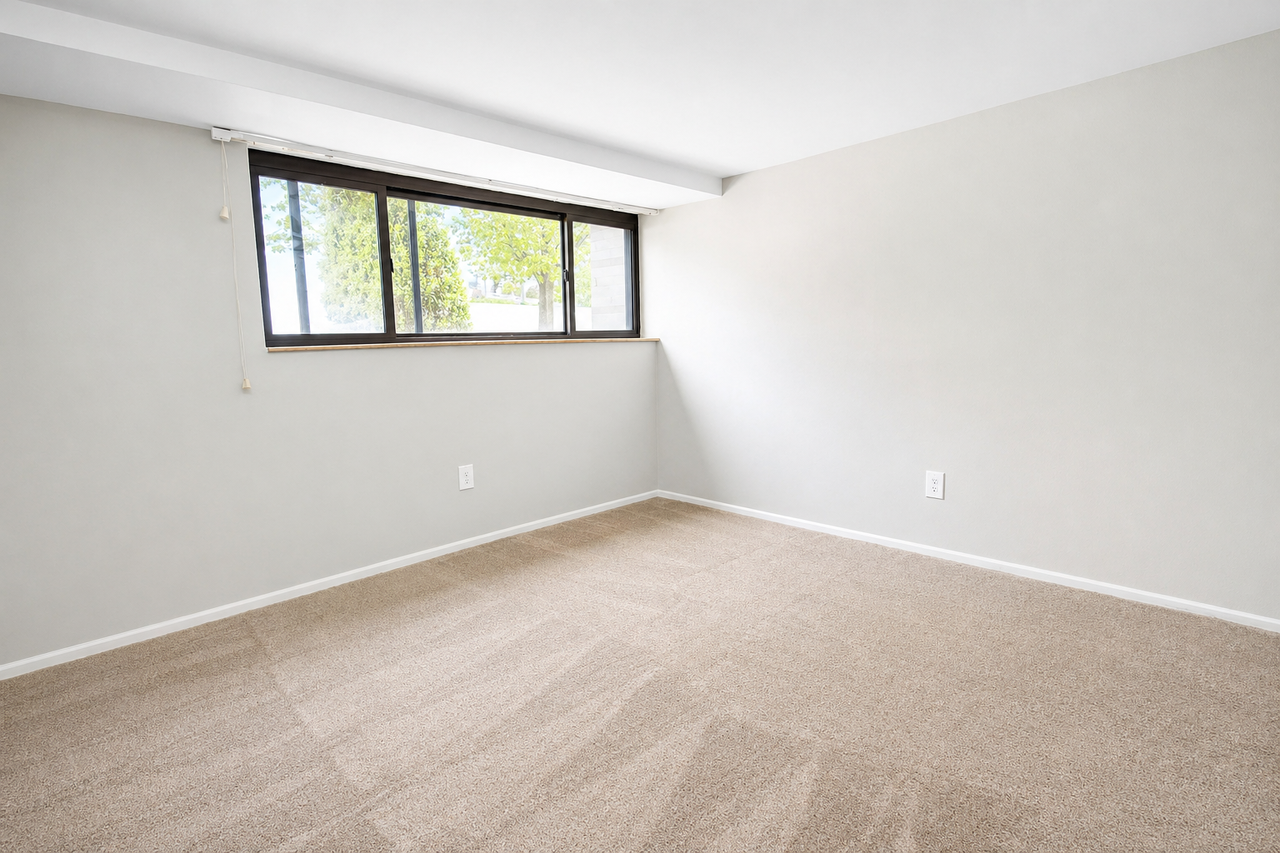 5520 LIBRARY ROADAPARTMENT 104 #5520-104 - Photo 3 of 8