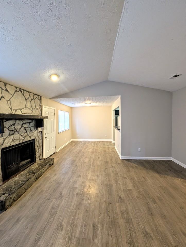 5589 Glen Haven Dr #1 - Photo 3 of 9