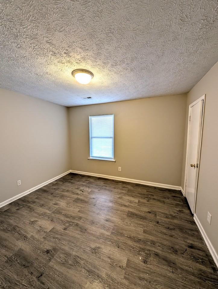 5589 Glen Haven Dr #1 - Photo 6 of 9