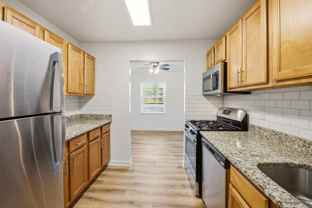 Summit Square Apartments - Photo 1 of 1