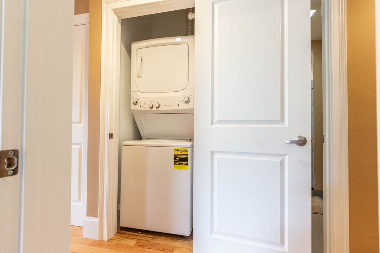 26 Linden St - Photo 7 of 14