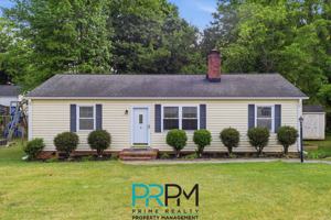 featured image of 5 Parkstone Ct #1